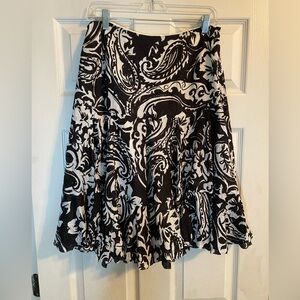RALPH LAUREN Silk Black & White Floral Print Flare Lined Skirt Women's Size 8